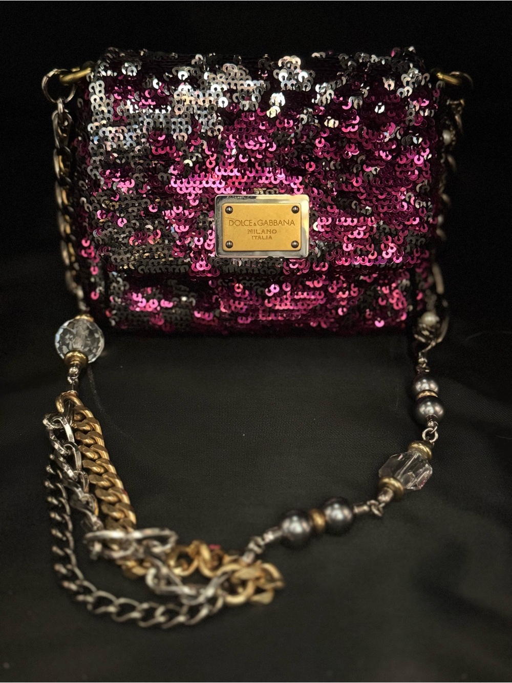 Vintage Dolce & Gabbana Fuchsia and Silver Sequin Evening Bag - Picture 2 of 6